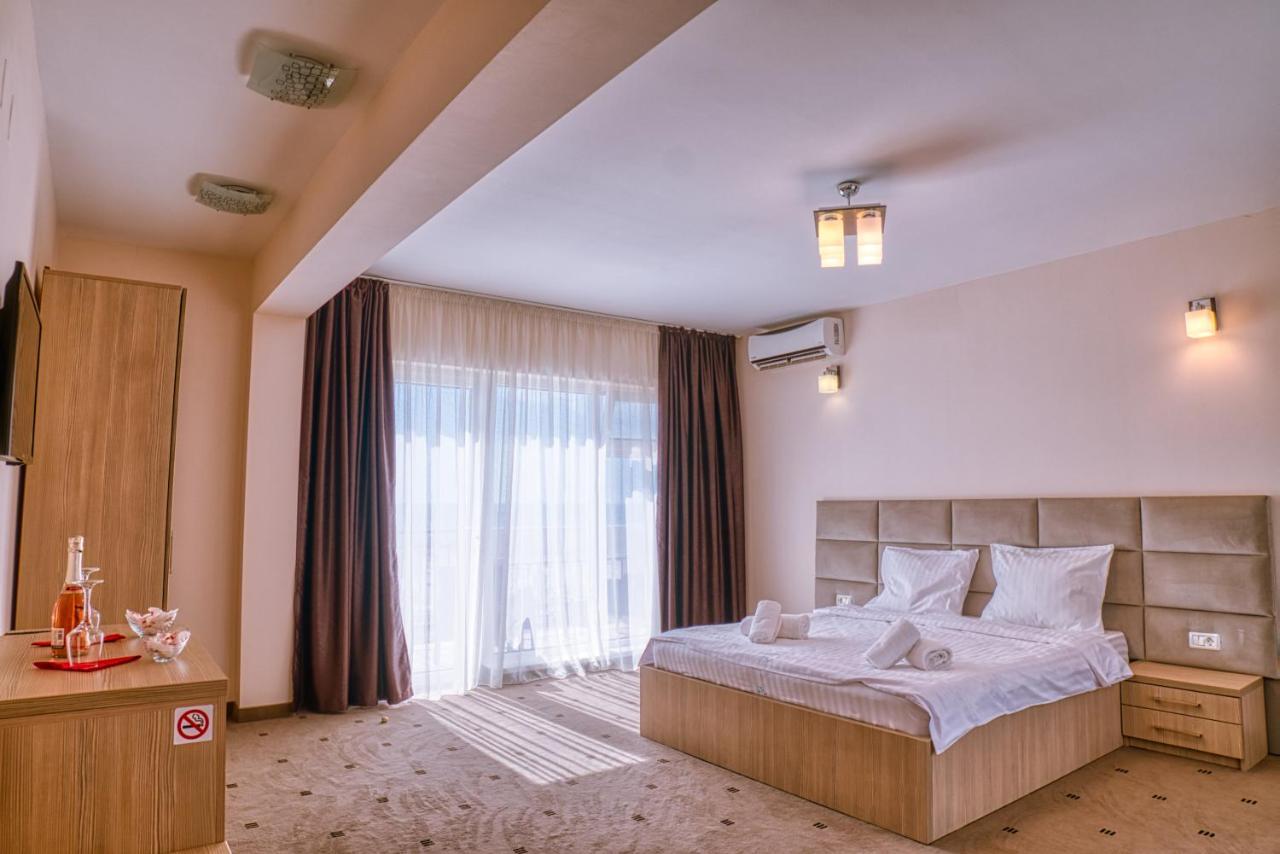 Sammos Beach Resort Navodari Dış mekan fotoğraf
